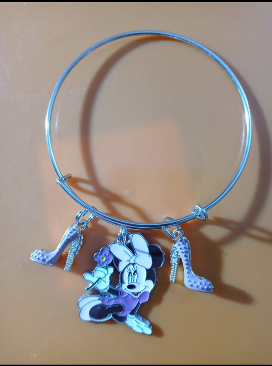 Stepping Out Minnie Mouse